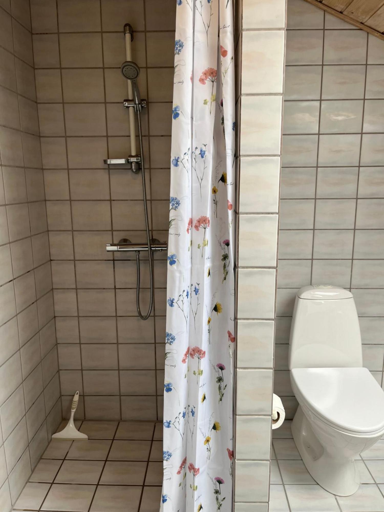 Cozy Apartment In Билунд Екстериор снимка